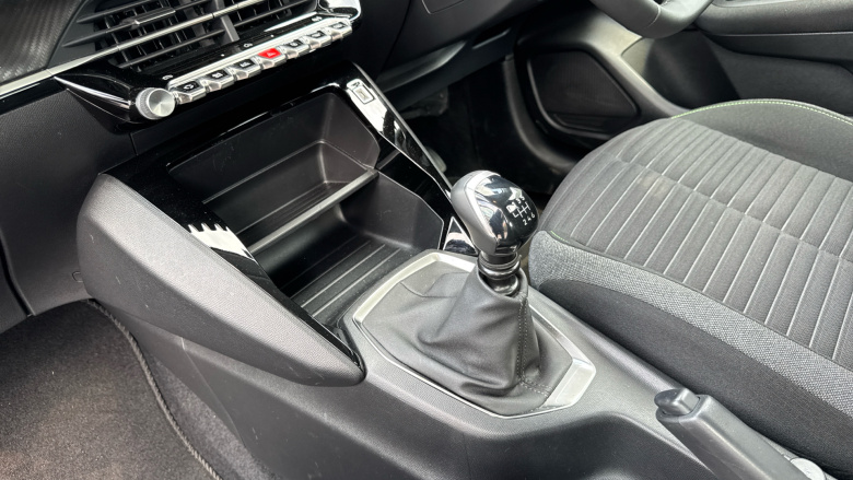 Peugeot 208 1.2 PureTech 100 Active 5dr Petrol Hatchback